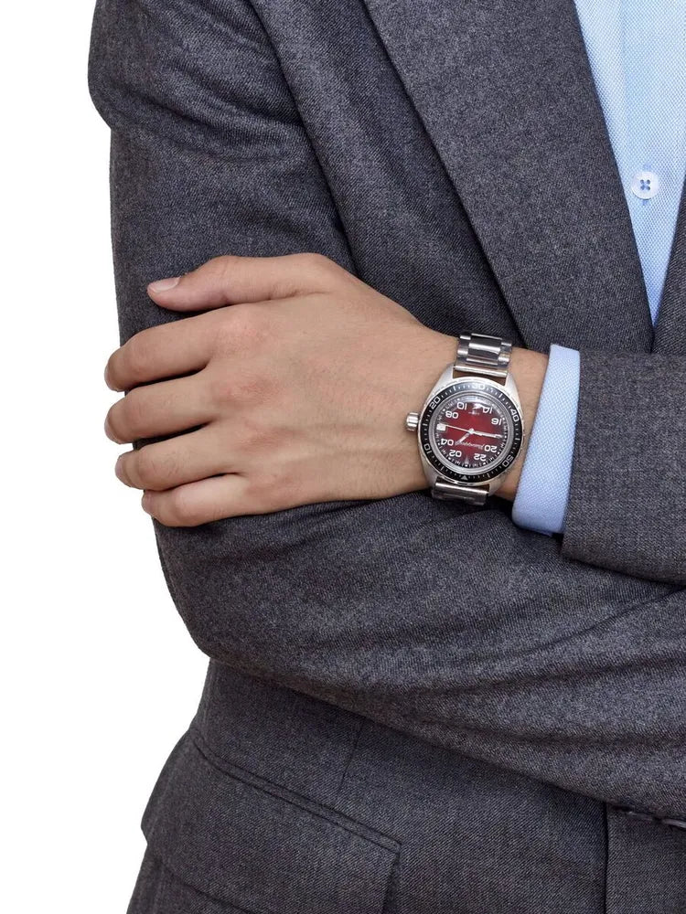 Vostok Komandirskie 02039A 24-Hour Watch | Scubadudestore