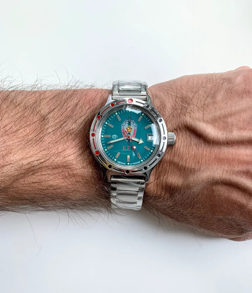 Vostok Amphibia 420945 KGB Military Mechanical Automatic Watch | Scubadudestore