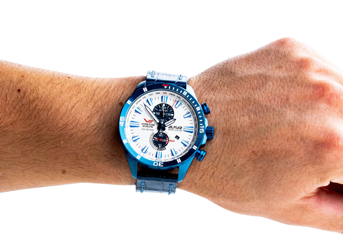 Almaz World Timer | YM8J-320D657