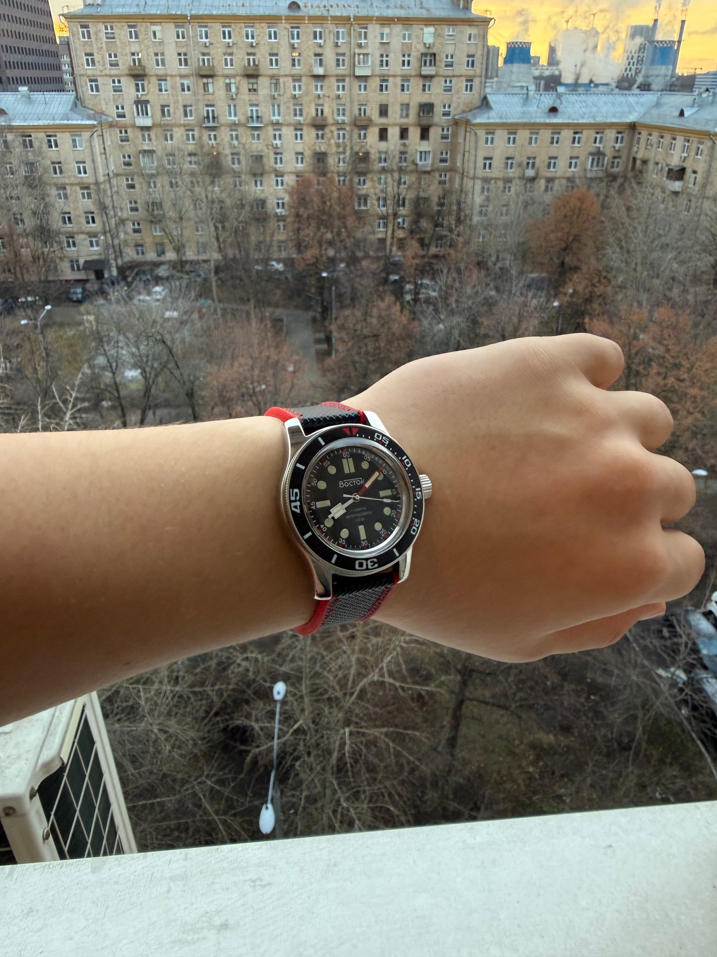 Vostok Amphibia 13006V Watch | Scubadudestore