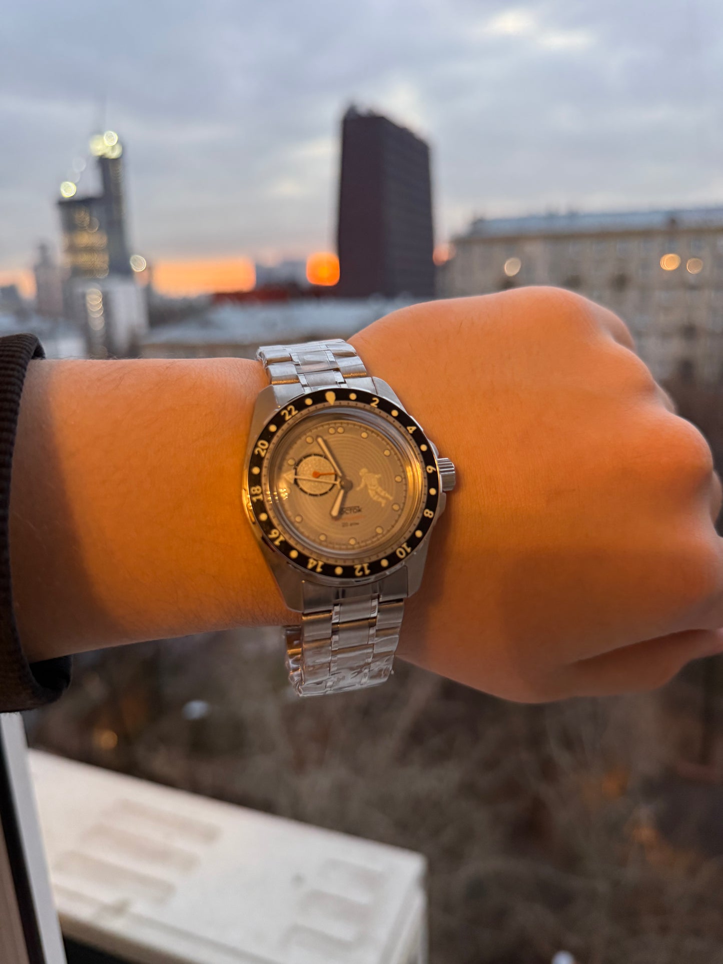 Vostok Amphibia 14039G Cosmodiver Luna Moon Dude Watch [Exclusive]