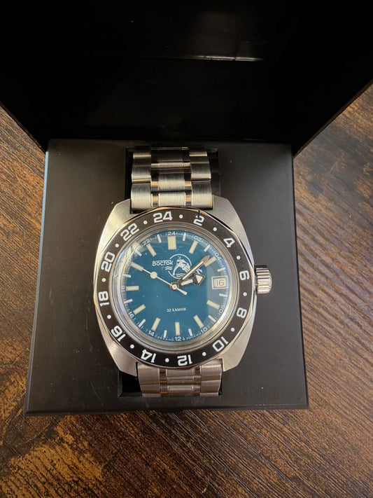 Vostok Amphibia 17003B Automatic 24-hour For Parts or Repair