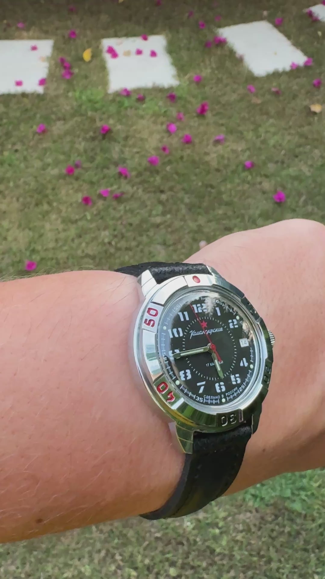 Vostok Komandirskie 431186 Mechanical Military Watch | Scubadudestore